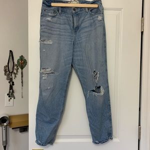 ABERCROMBIE girlfriend (boyfriend) jeans